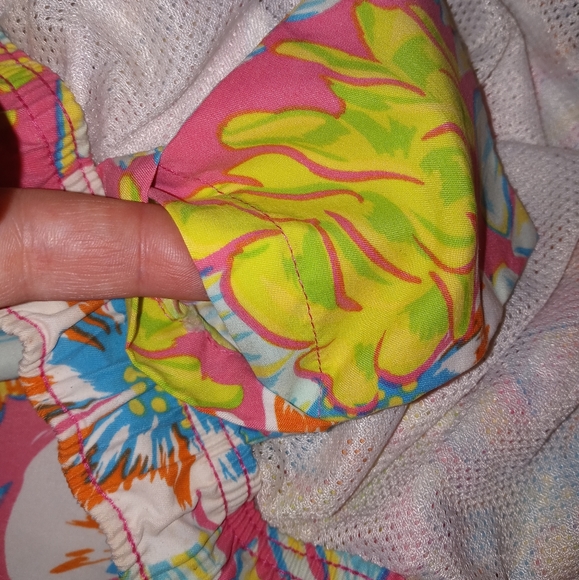 Vineyard Vines | Swim Trunks Hawaiian Floral Print Men's Size Medium - Picture 11 of 14